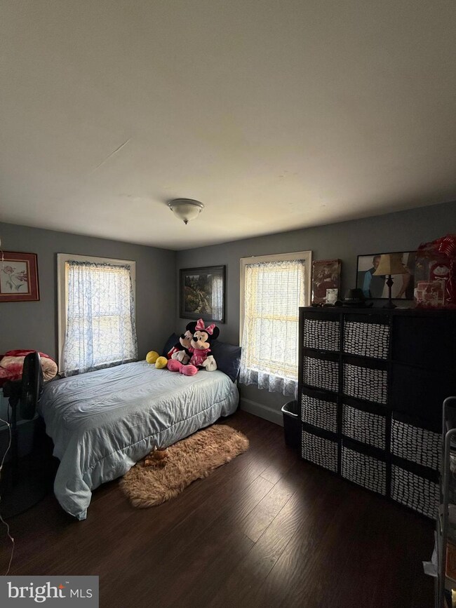 2871 Tuckahoe Rd, Camden, NJ 08104 - photo 5