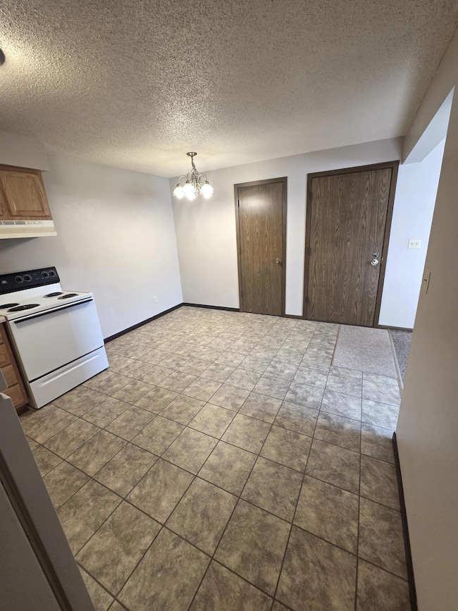 Country Acres Apartment, Thief River Falls, MN 56701 - photo 4