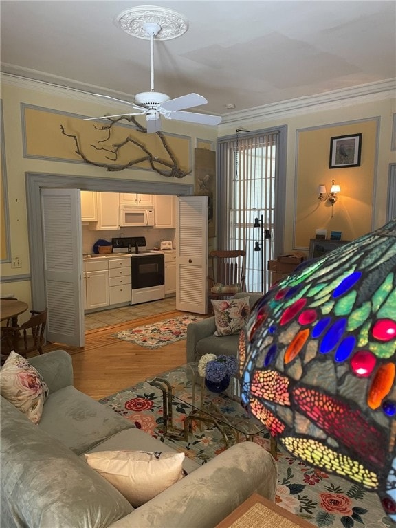 46 Chastellux Ave, Newport, RI 02840 - photo 4