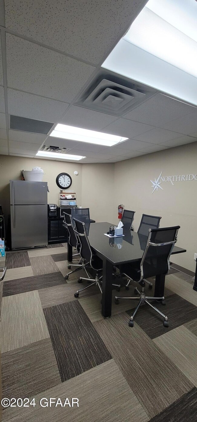 1551 28th Ave S, Grand Forks, ND 58201 - photo 7