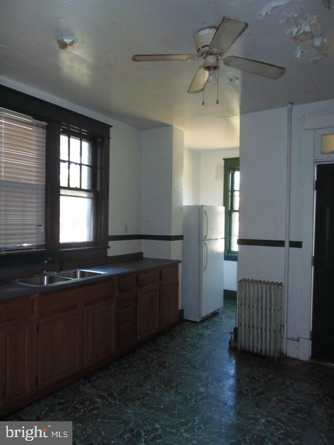 2522 N 5th St, Harrisburg, PA 17110 - photo 6