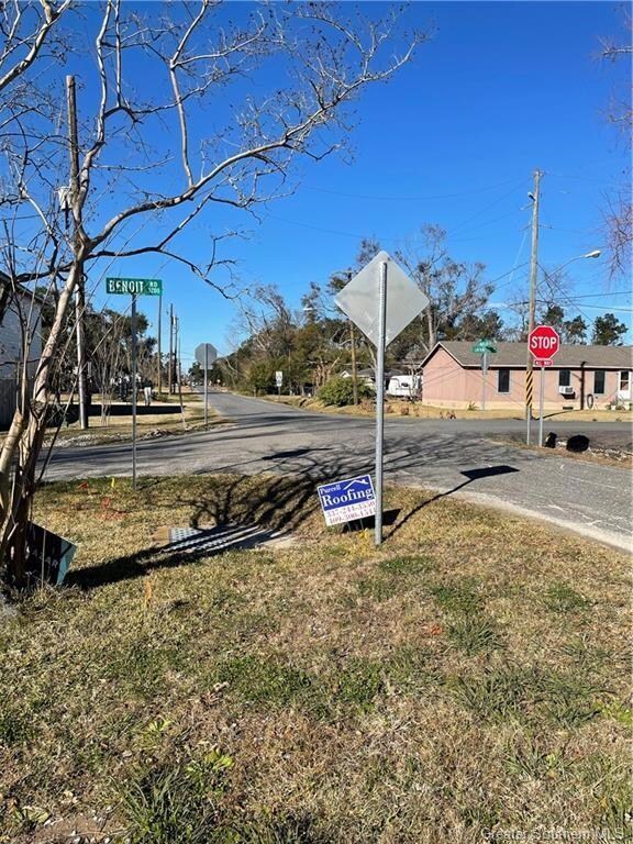 5026 S Prien Lake Rd, Lake Charles, LA 70605 - photo 4