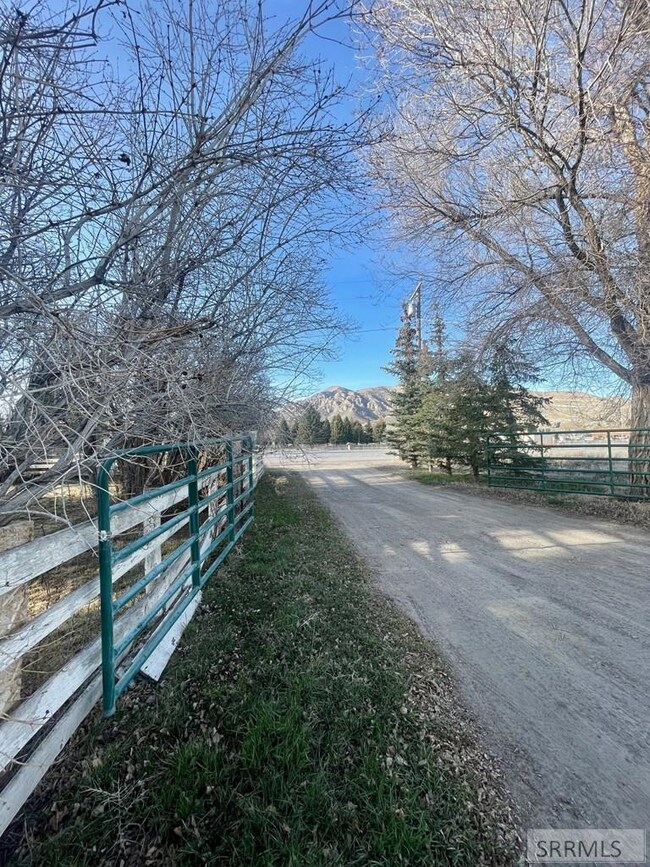 210 Park Rd, Arco, ID 83213 - photo 7
