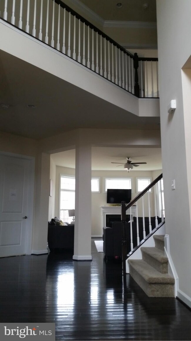 15406 Sir Edwards Dr, Upper Marlboro, MD 20772 - photo 4