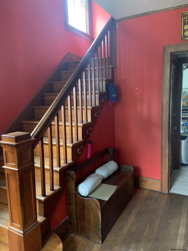 520 Warren St, Albany, NY 12208 - photo 3