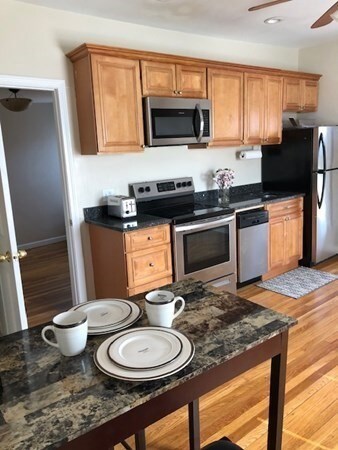 48 Warren Ave unit 3, Woburn, MA 01801 - photo 3