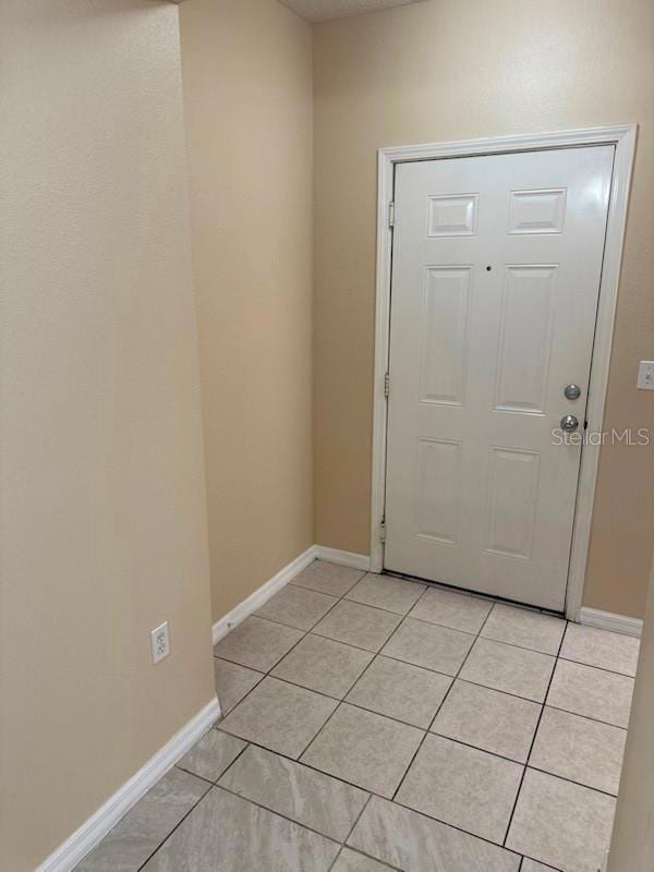 9529 Newdale Way unit 102, Riverview, FL 33578 - photo 4