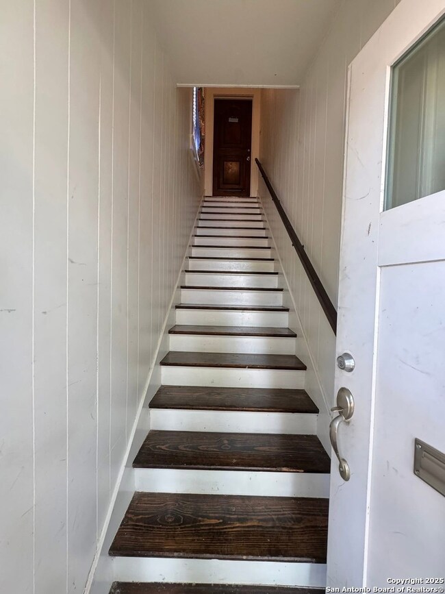 1021 W Craig Place unit 1023, San Antonio, TX 78201 - photo 5