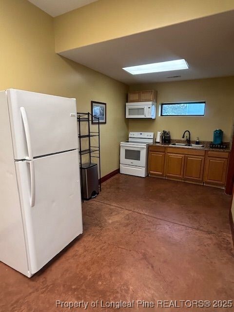 1796 Rozier Church Rd unit 2, Lumberton, NC 28360 - photo 4