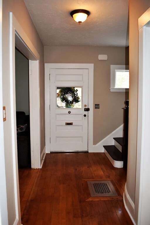 13 Bancroft Park, Hopedale, MA 01747 - photo 2