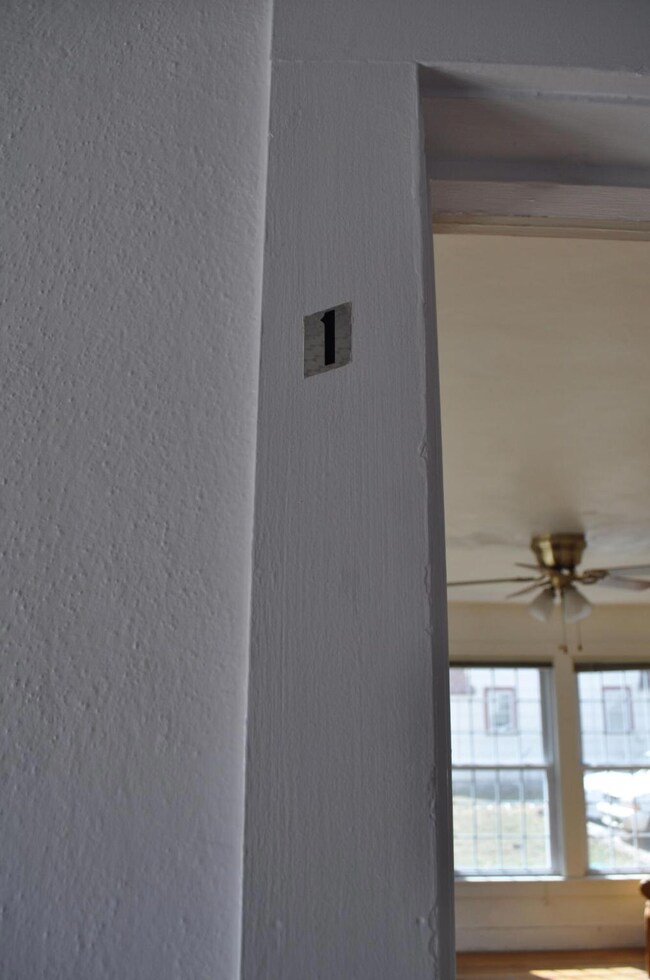 121 Brooks St, Missoula, MT 59801 - photo 4