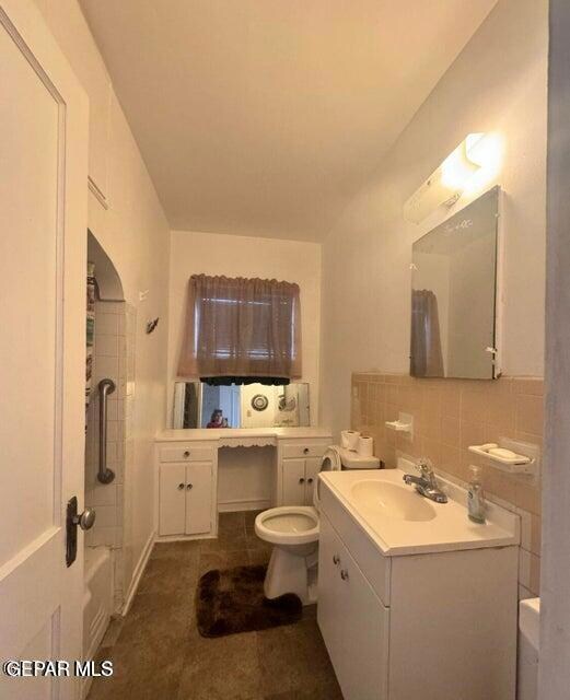 3713 Frankfort Ave unit Front, El Paso, TX 79930 - photo 6