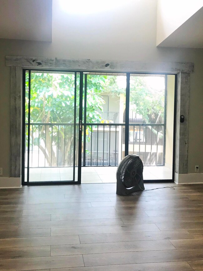 201 Foxtail Dr unit G3, Greenacres, FL 33415 - photo 3