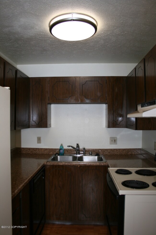 2904 W Northern Lights #2F