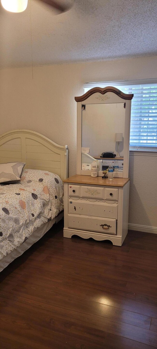 1904 Robert Wynn St, El Paso, TX 79936 - photo 3