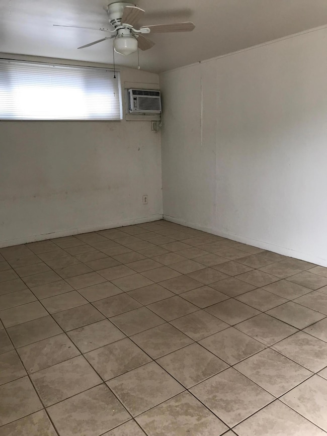 681 S Orlando Ave unit D, Cocoa Beach, FL 32931 - photo 4