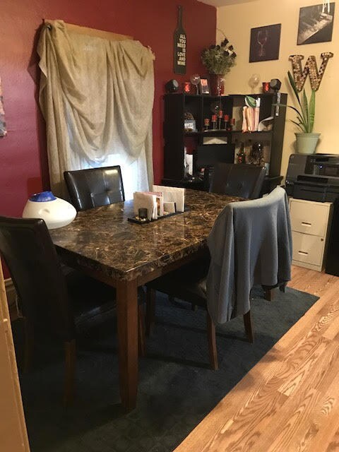 Dining Room2<|><|>