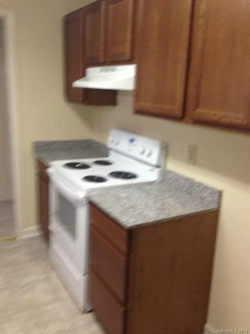 Range with Granite Countertops