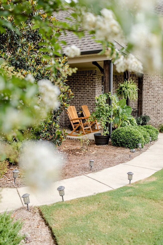 306 Lakes Dr N, Oxford, MS 38655 - photo 5