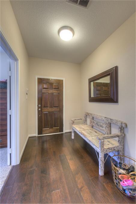 31726 Hidden Woods Ln, Spring, TX 77386 - photo 4