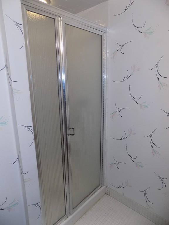 1004 Paradise Rd unit 3N, Swampscott, MA 01907 - photo 7