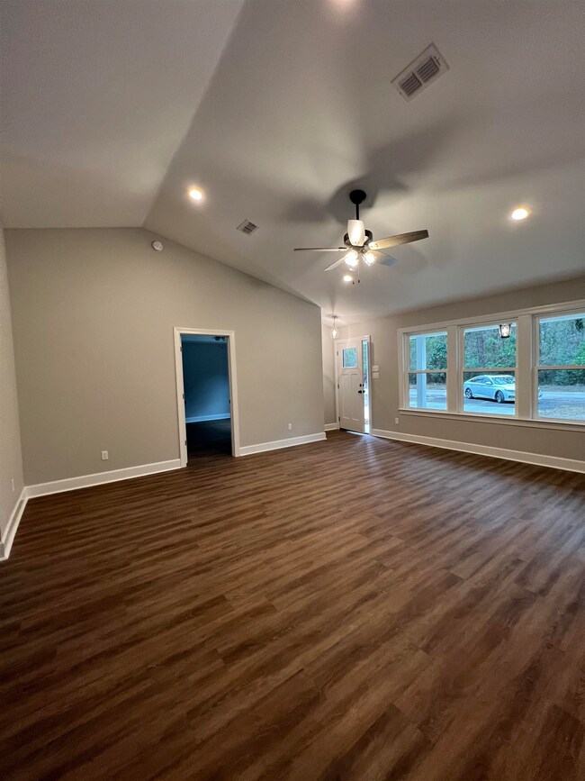 209 Renegade Rd, Crawfordville, FL 32327 - photo 2