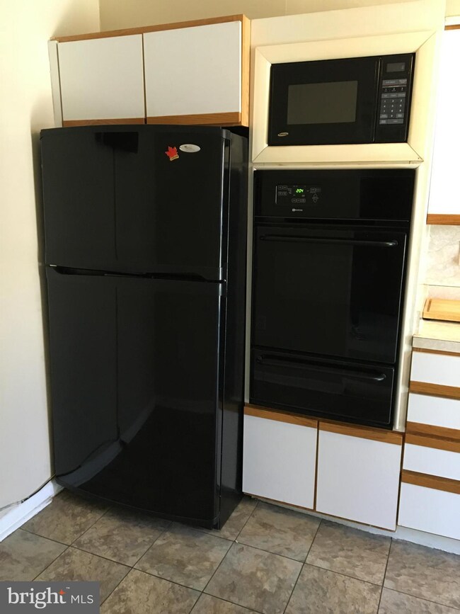 620 Queensgate Rd, Baltimore, MD 21229 - photo 5