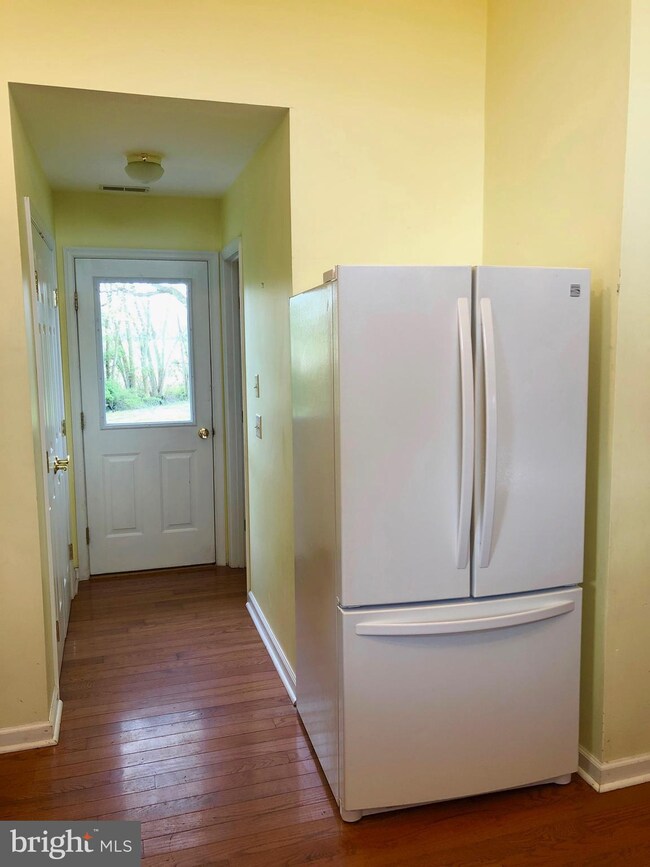 6747 Quaker Neck Rd, Chestertown, MD 21620 - photo 5