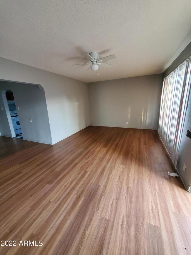 1306 E Culver St unit .5, Phoenix, AZ 85006 - photo 4