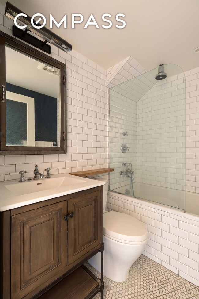 160 E 26th St unit 4B, New York, NY 10010 - photo 6