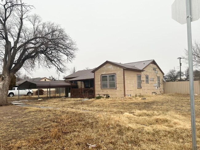 502 N Crosby Ave, Tulia, TX 79088 | MLS# 202401175 | Homes.com