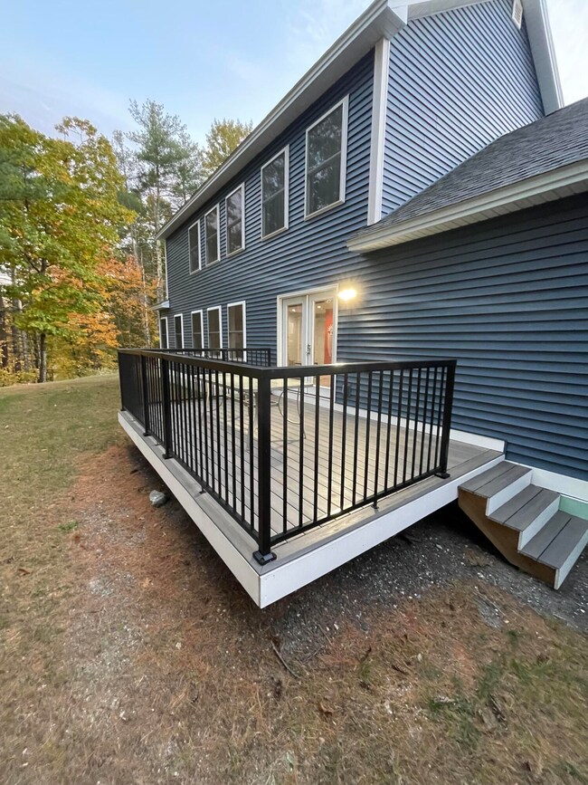 93 Pipeline Rd, Raymond, ME 04071 - photo 4