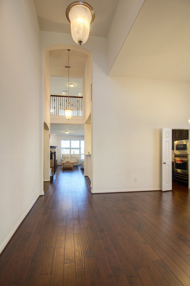 5210 Bartlett Vista Ct, Fulshear, TX 77441 - photo 3