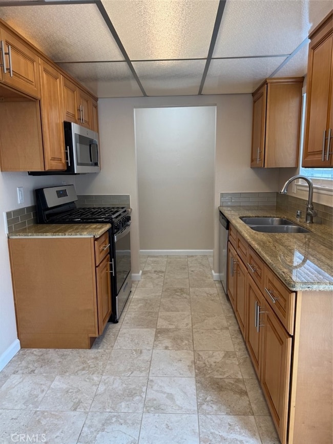 1115 Clark St, Riverside, CA 92501 - photo 5