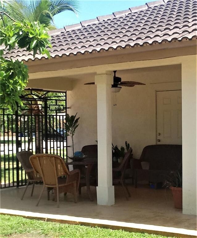 Back covered patio great for entertaining.