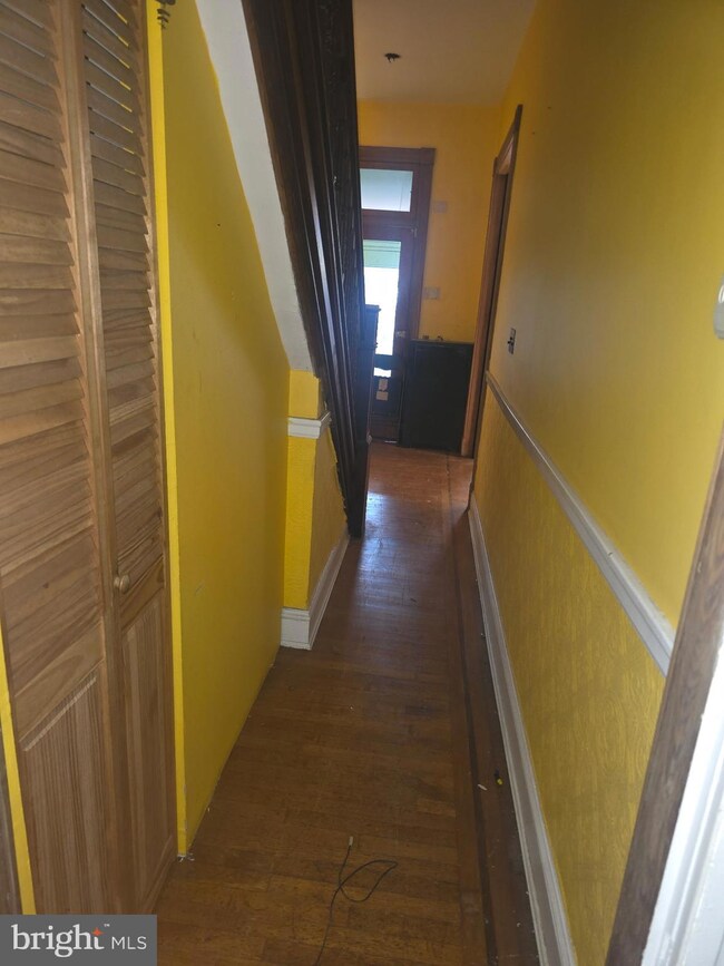 2721 N Calvert St, Baltimore, MD 21218 - photo 5
