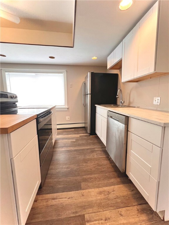 21 Sweet Ave, Pawtucket, RI 02861 - photo 4