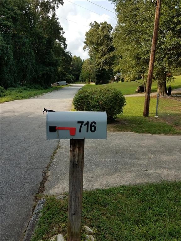 716 W Spring Dr, Douglasville, GA 30134 - photo 4