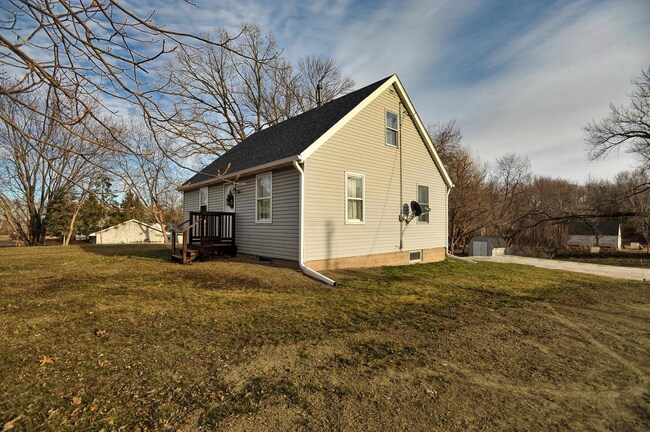 47 3rd St, Pease, MN 56363 | MLS# NST6493563 | Homes.com