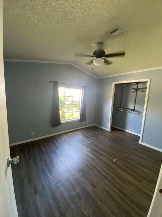 6555 Old Lake Wilson Rd unit 94, Davenport, FL 33896 - photo 7