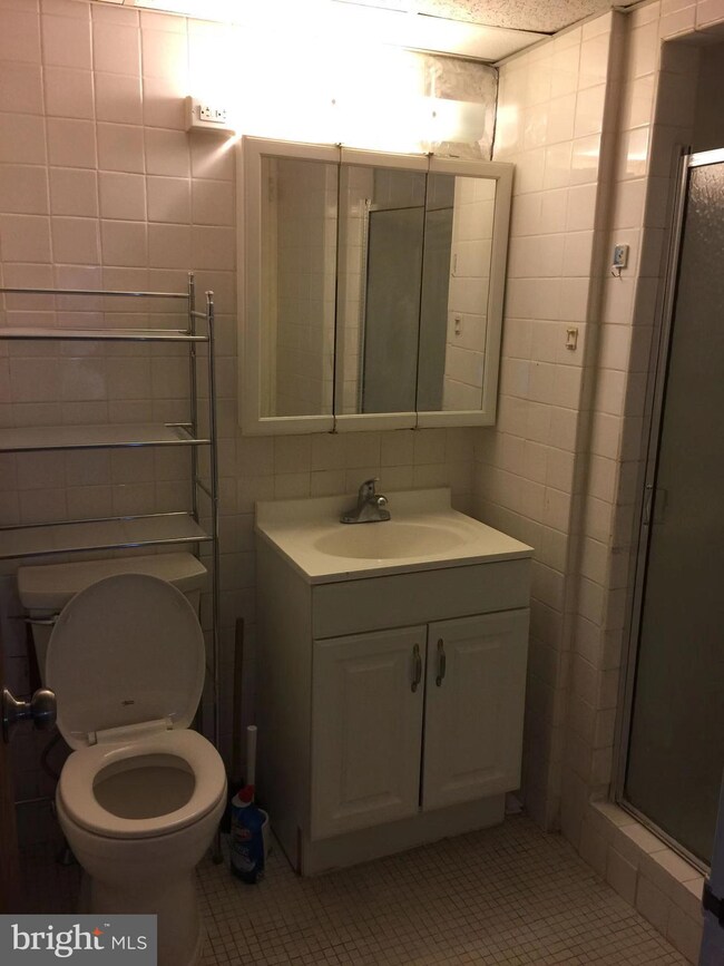 Radnor House unit 616, Bryn Mawr, PA 19010 - photo 4