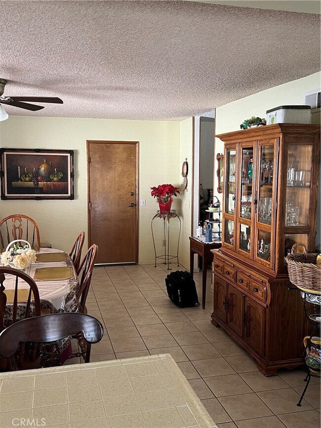 9628 Sycamore Ave, Fontana, CA 92335 - photo 4