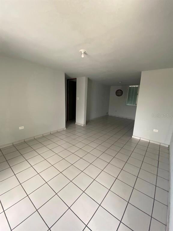 Calle Georgetti Cond Portales Reales unit 201B, Caguas, PR 00725 - photo 2