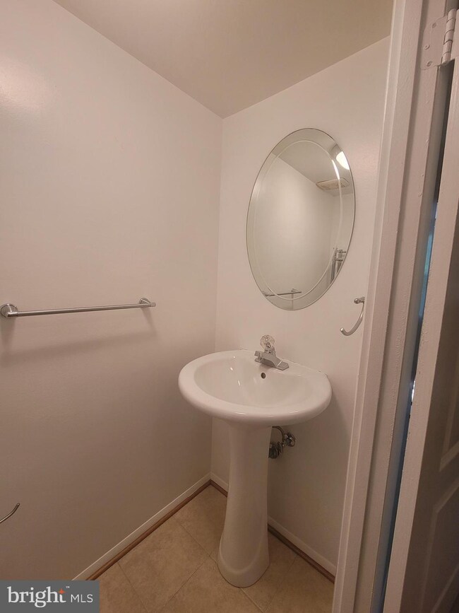 5483 Green Dory Ln, Columbia, MD 21044 - photo 5