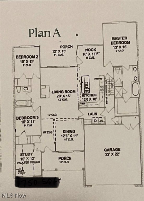 81 Villa Theresa Ln, Canfield, OH 44406 - photo 2