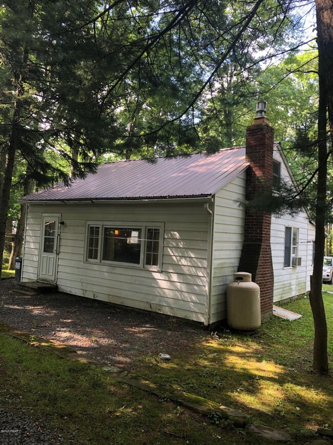 45 West Rd, Hawley, PA 18428 - photo 3