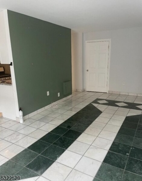 712 N Broad St unit 2E, Elizabeth, NJ 07208 - photo 3