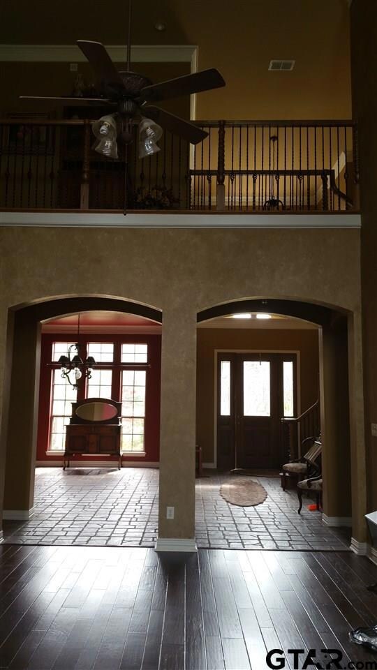 10944 Deer Creek Dr, Tyler, TX 75707 - photo 6