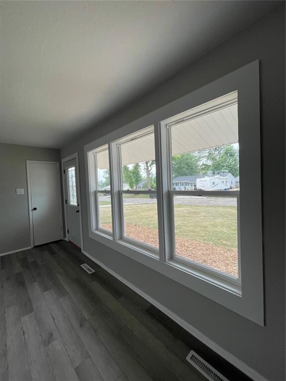 Front Living area with new flooring and all new wi