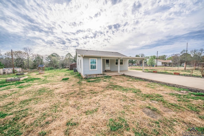 6957 County Road 292 E, Kilgore, TX 75662 | MLS# 20241408 | Homes.com